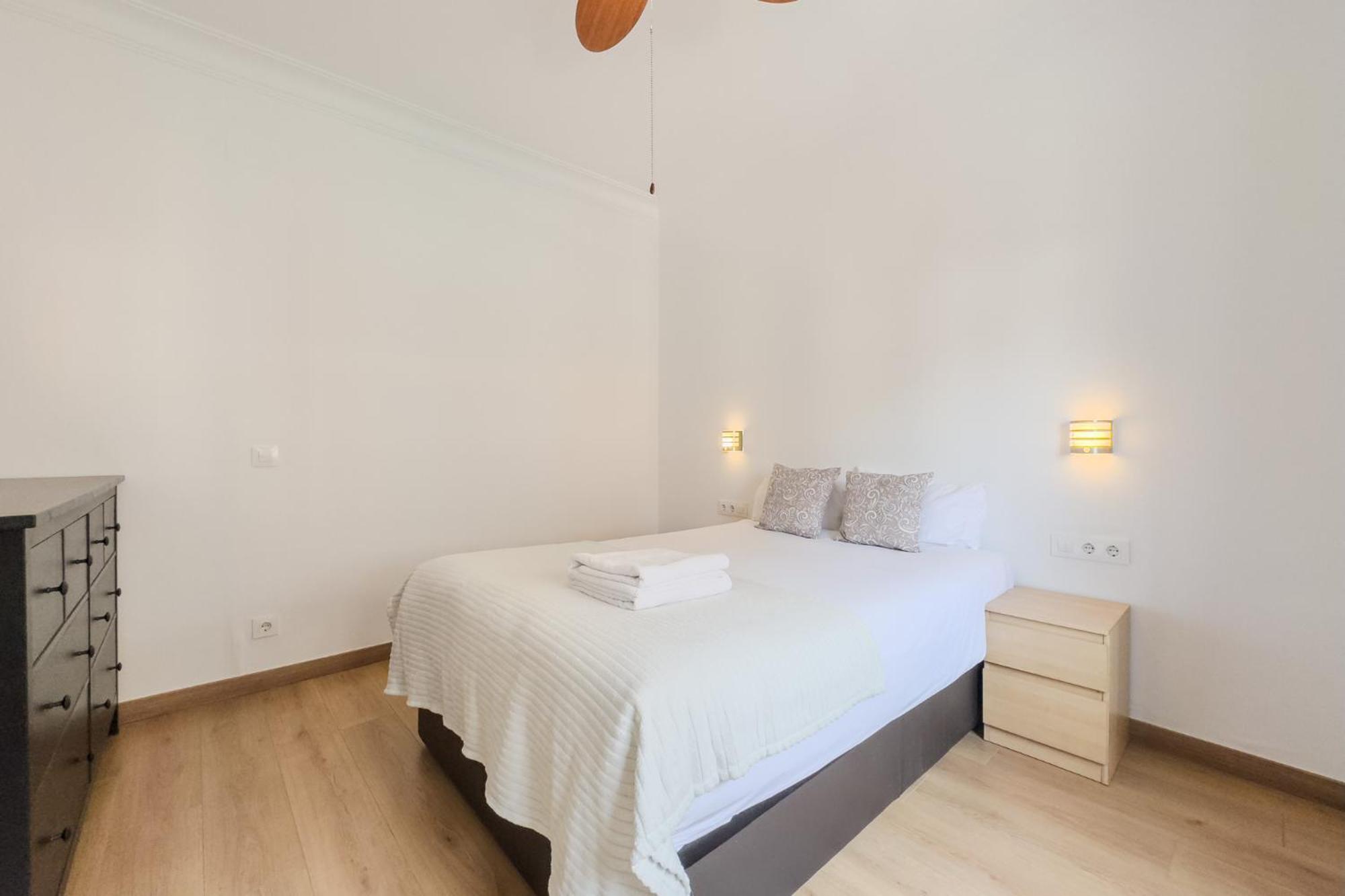 Bed&Bcn Mas Apartments L’Hospitalet de Llobregat Zewnętrze zdjęcie